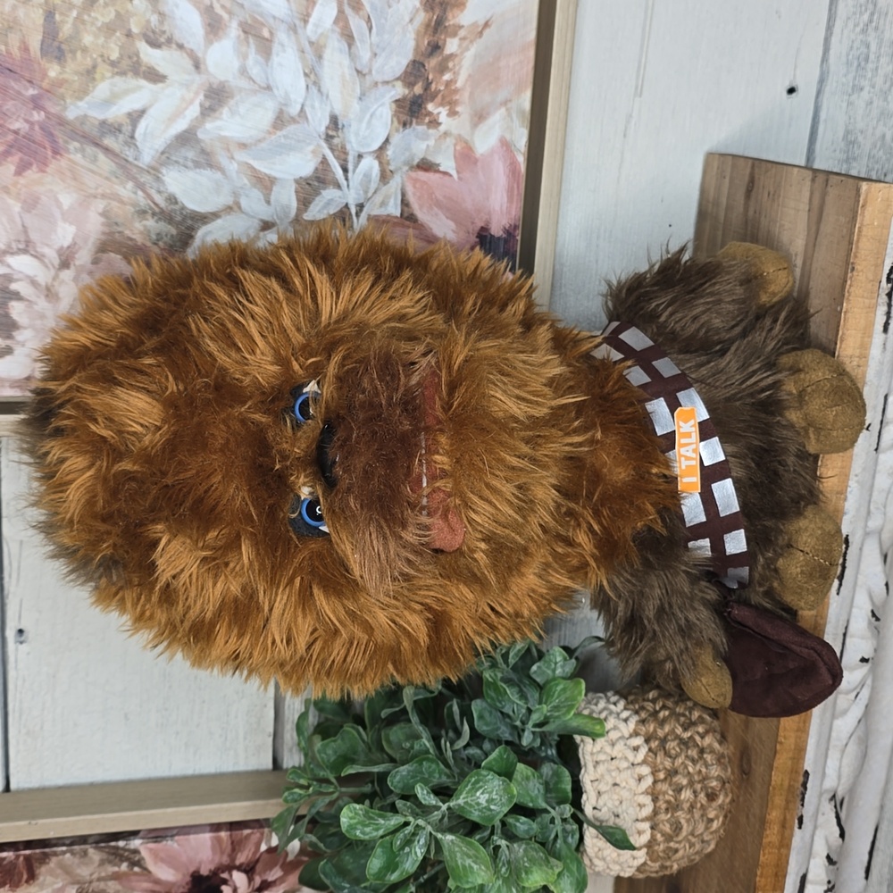 Underground Toys Star Wars 15" Talking Plush Chewbacca